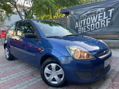 Gebraucht Ford Fiesta 69 PS (50 kW) 2007 Blau Kleinwagen