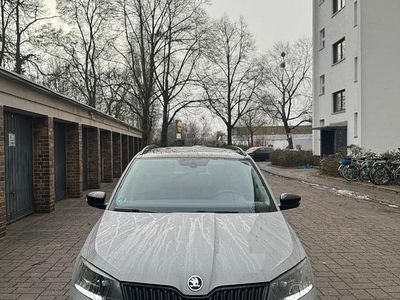 Grau Gebraucht 2016 Skoda Fabia Monte Carlo Kombi | 7.499 € (Fairer Preis)