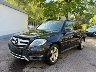 Second-hand Mercedes GLK220 170 CP (125 kW) 2015 Negru SUV