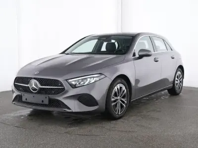 Gebraucht Mercedes A180 Advanced 136 PS (100 kW) 2025 Grau Limousine