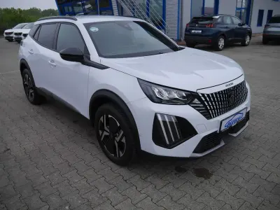 Gebraucht Peugeot 2008 145 PS (106 kW) 2025 Okenit weiss (metallic) SUV