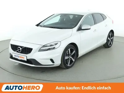 Brugt Volvo V40 R-Design 152 HK (111 kW) 2019 Hvid Stationcar