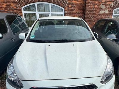 Occasion Mitsubishi Space Star Basis 71 ch (52 kW) 2018 Blanc Citadine