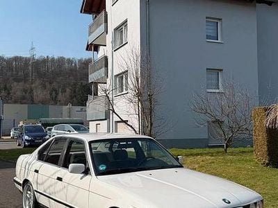 Gebraucht BMW 525 192 PS (141 kW) 1994 Weiß Limousine