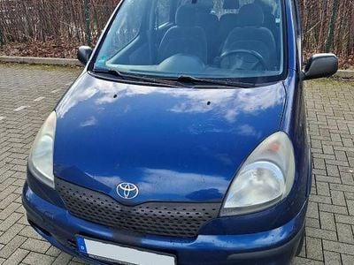 Gebraucht Toyota Yaris Verso Sol 86 PS (63 kW) 2000 Blau Van / Kleinbus