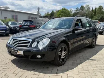 Gebraucht Mercedes E220 170 PS (125 kW) 2007 Schwarz Kombi