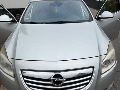 Gebraucht Opel Insignia 220 PS (161 kW) 2009 Silber Limousine