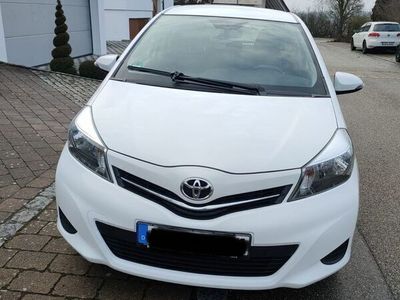 gebraucht Toyota Yaris 1,33-l-Dual-VVT-i Edition Edition