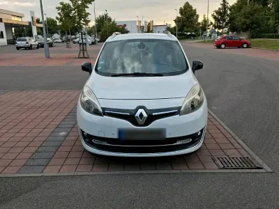 Gebraucht Renault Grand Scénic III Bose Edition 131 PS (96 kW) 2013 Weiß Van / Kleinbus