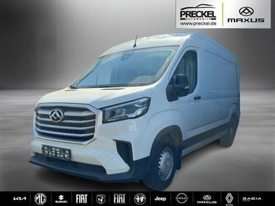 Maxus V90