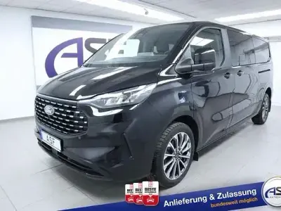 Gebraucht Ford Tourneo Custom Titanium 170 PS (125 kW) 2024 Schwarz Van