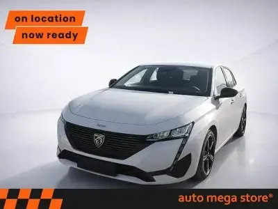 Gebraucht Peugeot e-308 Style 114 kW (156 PS) 2025 Weiss Kleinwagen