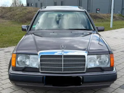 Usata Mercedes E320 Sportline 220 CV (161 kW) 1992 Grigio Station wagon