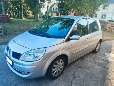Gebraucht Renault Scenic E-Tech Dynamique 111 PS (81 kW) 2007 Silber Van / Kleinbus