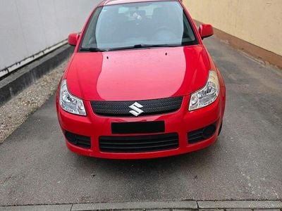 Gebraucht Suzuki SX4 99 PS (72 kW) 2006 Rot Limousine