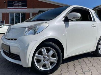 Toyota iQ