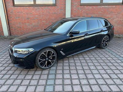 Gebraucht BMW 530 M Sport 286 PS (210 kW) 2024 Schwarz Limousine
