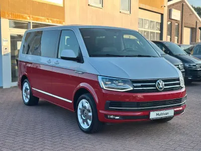 Gebraucht VW Multivan 150 PS (110 kW) 2016 Rot Van / Kleinbus