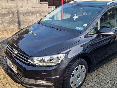 Gebraucht VW Touran Comfortline 110 PS (80 kW) 2015 Schwarz Van / Kleinbus