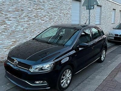 Gebraucht VW Polo LOUNGE 90 PS (66 kW) 2015 Schwarz Kleinwagen