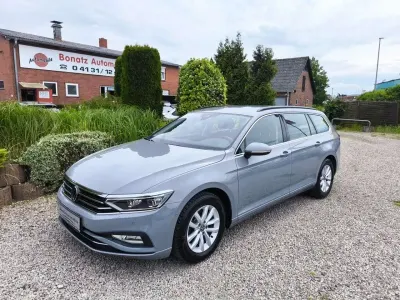 Gebraucht VW Passat Business 150 PS (110 kW) 2022 Moonstone gray Kombi