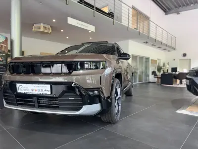 Neu Jeep Compass 156 kW (213 PS) 2026 Grün SUV