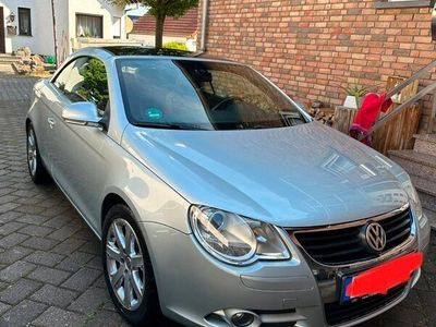 gebraucht VW Eos 2.0 FSI, Rote Ledersitze, TÜV/HU NEU, MÄNGELFREI