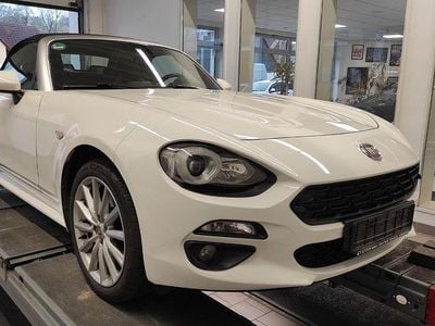 Second-hand Fiat 124 Spider 140 CP (102 kW) 2019 Alb Cabrio