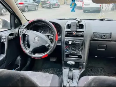 Gebraucht Opel Astra 101 PS (74 kW) 2001 Limousine