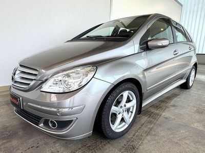 Usata Mercedes B200 136 CV (100 kW) 2005 Grigio Monovolume