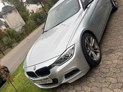 Silber Gebraucht 2013 BMW 328 M Sport Limousine | 12.700 € (Fairer Preis)