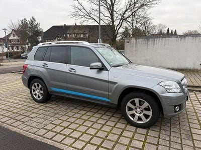 Grau Gebraucht 2012 Mercedes GLK220 SUV | 15.000 € (Fairer Preis)