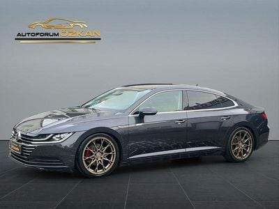Gebraucht VW Arteon Basis 150 PS (110 kW) 2018 Grau Kleinwagen