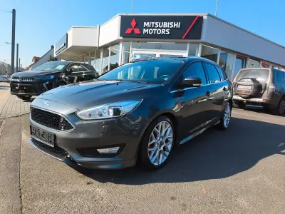 Używany Ford Focus Titanium 182 KM (133 kW) 2016 Szary Kombi