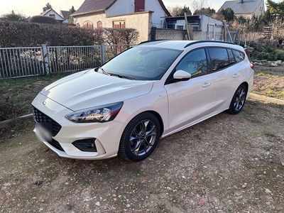 Second-hand Ford Focus ST-Line 120 CP (88 kW) 2021 Alb Break