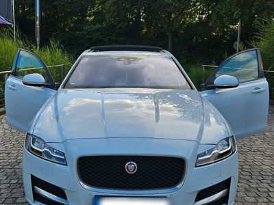 gebraucht Jaguar XF 20D R-Sport *Panorama+Garantie+8fach Reifen*