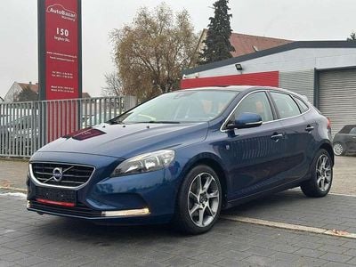 Gebraucht Volvo V40 Ocean Race 179 PS (131 kW) 2015 Ocean blue ii Kleinwagen