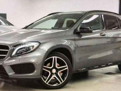 Mercedes GLA220
