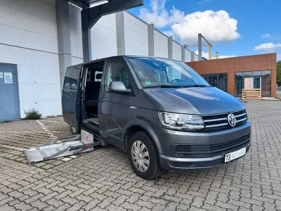 Gebraucht VW Transporter 150 PS (110 kW) 2016 Grau Van