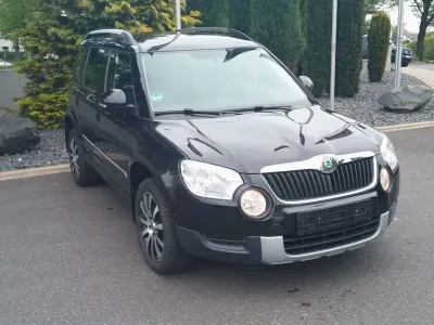 Gebraucht Skoda Yeti Easy 105 PS (77 kW) 2012 Schwarz SUV