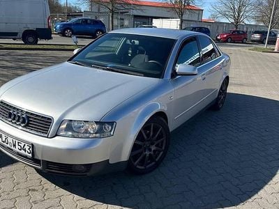 Second-hand Audi A6 106 CP (77 kW) 2003 Gri Hatchback
