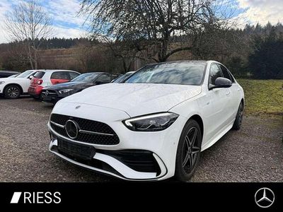 Gebraucht Mercedes C300e AMG 313 PS (230 kW) 2025 Unilack polarweiß Limousine