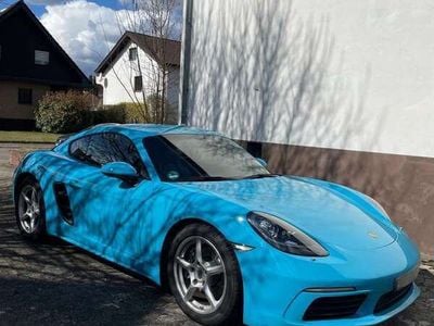 Porsche 718 Cayman