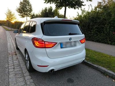 BMW 218