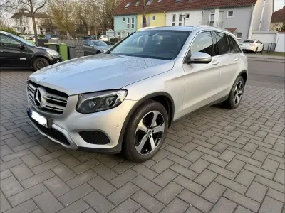 Gebraucht Mercedes GLC220 Exclusive 170 PS (125 kW) 2015 Silber SUV