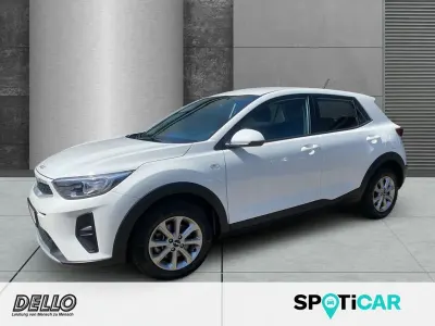 Gebraucht Kia Stonic Edition 7 84 PS (61 kW) 2022 Weiß SUV