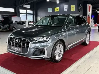 Używany Audi Q7 S-line plus 286 KM (210 kW) 2020 Szary SUV