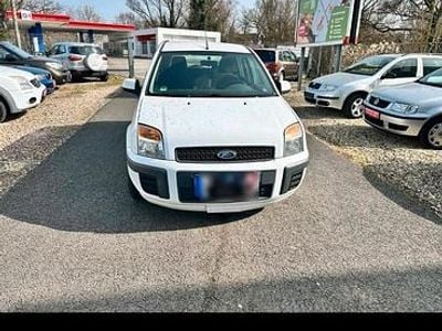 Second-hand Ford Fusion 80 CP (58 kW) 2011 Alb Hatchback