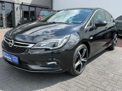 Gebraucht Opel Astra Dynamic 200 PS (147 kW) 2017 Schwarz Limousine