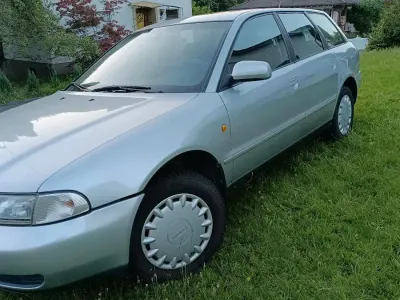 Gebraucht Audi A4 107 PS (78 kW) 1998 Silber Kombi